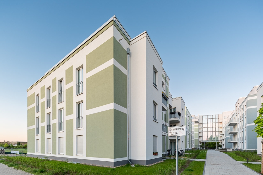 Neues Wohnen am Eisenhutweg, Berlin-Adlershof, Fassade
